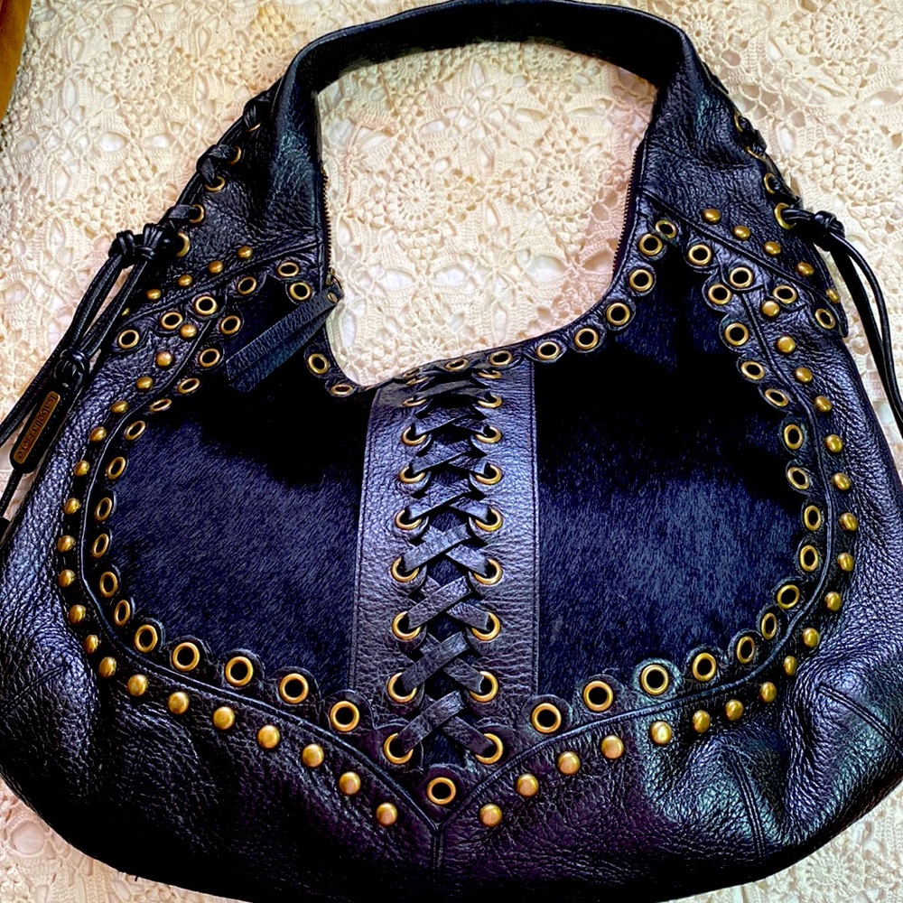 Stunning Isabella Fiore Black with Gold Shoulder Bag